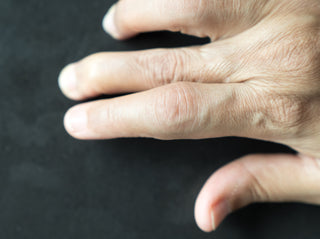 How to Naturally Ease Discomfort from Gout